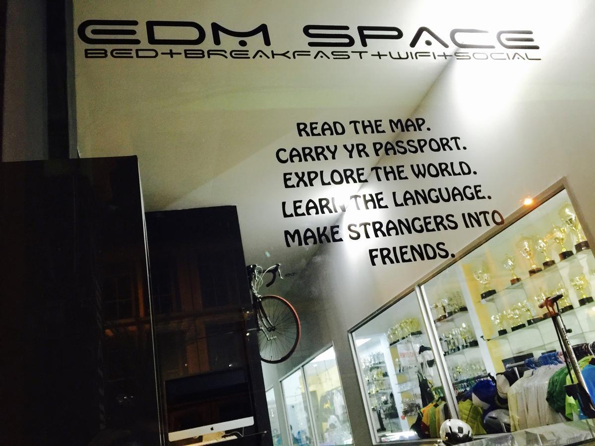 Edm Space Ipoh Dış mekan fotoğraf